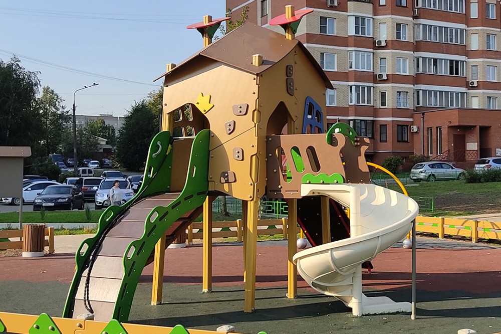 Игровой комплекс "Домик Бабы Яги" ИКС-1.301