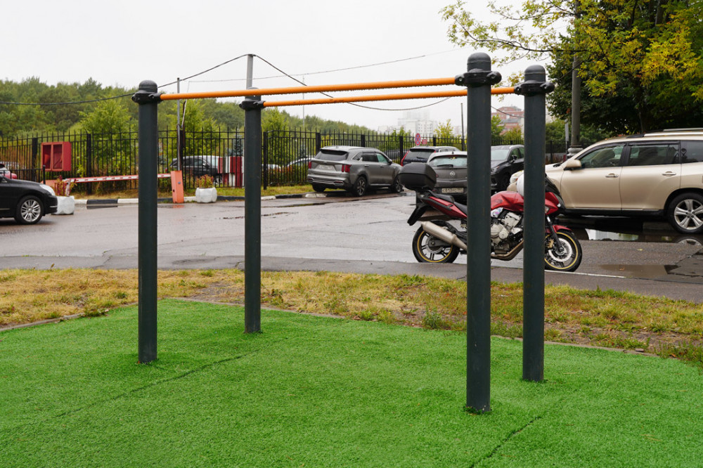 Брусья для отжимания, не параллельные W-03-004