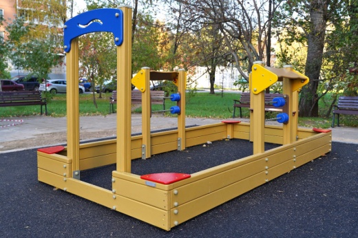 Песочница "Дворик" МФ-1.54