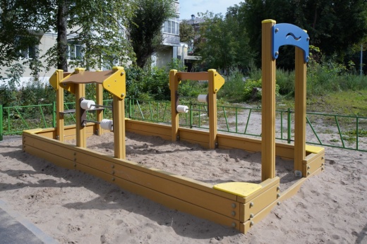 Песочница "Дворик" МФ-1.54