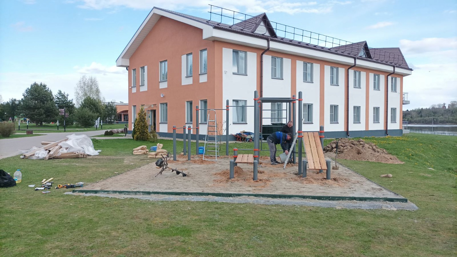 Строительство воркаут площадки для базы отдыха, г. Рыбинск