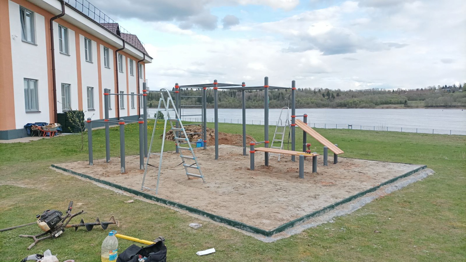 Строительство воркаут площадки для базы отдыха, г. Рыбинск